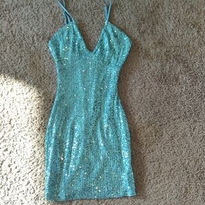 Homecoming bodycon Windsor dress